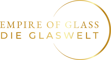 Goldfarbenes Logo mit dem Schriftzug „EMPIRE OF GLASS – DIE GLASWELT“ und einem eleganten, kreisförmigen Designelement