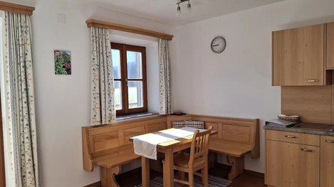 Esstisch