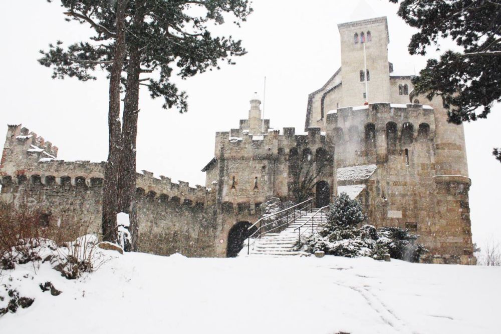 Burg Liechtenstein - Maria Enzersdorf - Wienerwald Thermenregion