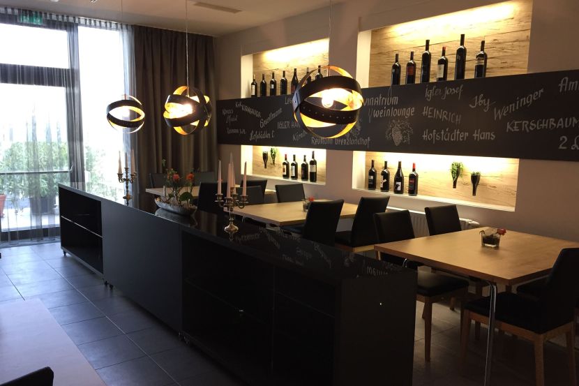 Vinatrium Gebietsvinothek & Weinlounge - Deutschkreutz - Mittelburgenland