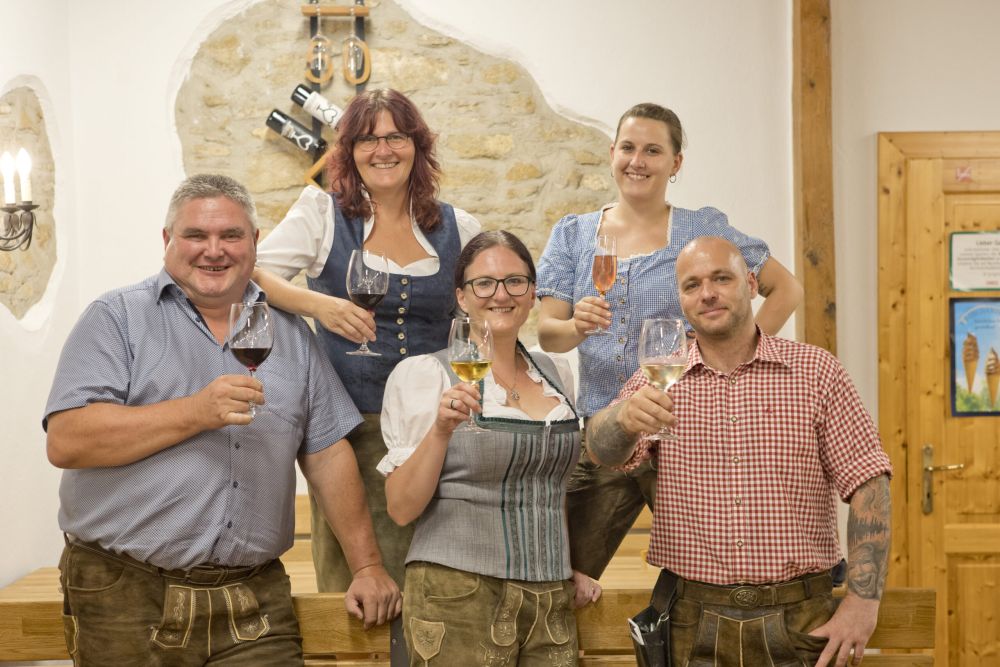 Weingut & Heuriger STEGSCHANDL - Pöttelsdorf - Mittelburgenland-Rosalia