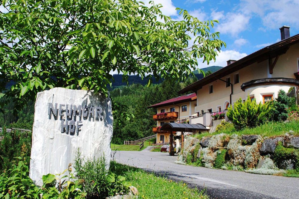 Familien-Bauernhof NEUMOAR - St. Johann im Pongau - Salzburger Sportwelt