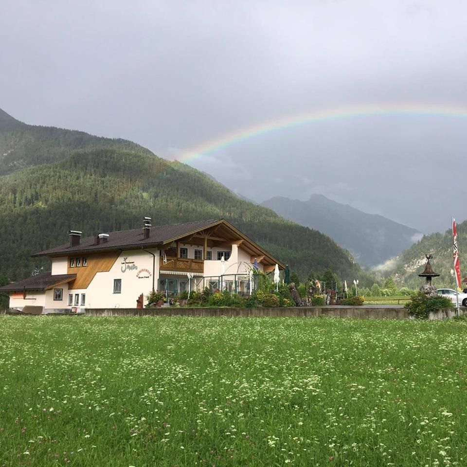 Cafe-Restaurant Jamdo - Stanzach - Lechtal