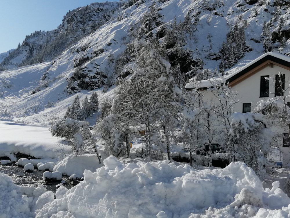 Haus Larcher Appartment - St. Leonhard - Pitztal