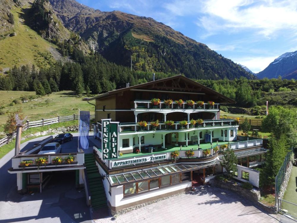 Appartement Pension ALPIN - St. Leonhard - Pitztal
